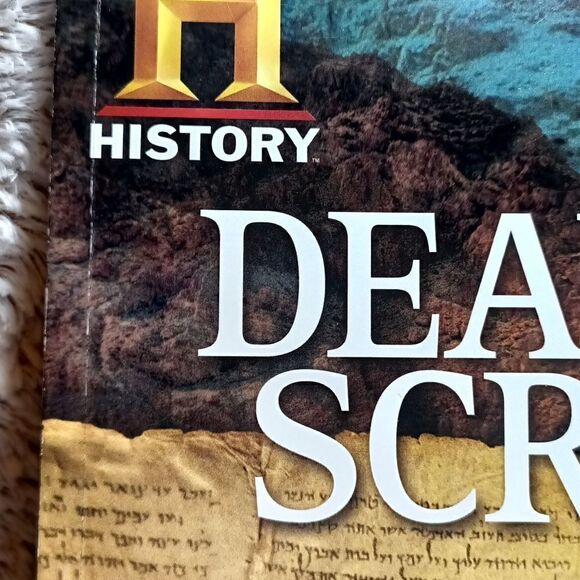 Dead sea scrolls, decoded , revealed. 2020 , history magazine. - Picture 13 of 16